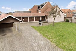 God familievenlig villa fremhævet af RealMæglerne Esbjerg: Se Darumvej 83 i dag