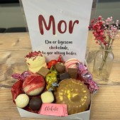 Vind en lækker morsdagspakke fra CHOKOLET BON BONNIEREN