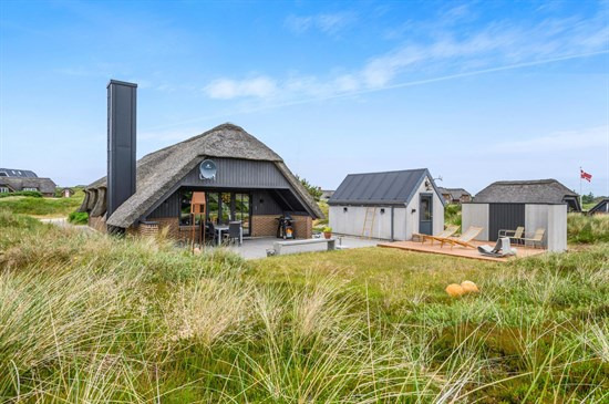 Nordsøvej 390 og 6 andre boliger er kommet til salg denne uge i Ringkøbing - se boligerne her.