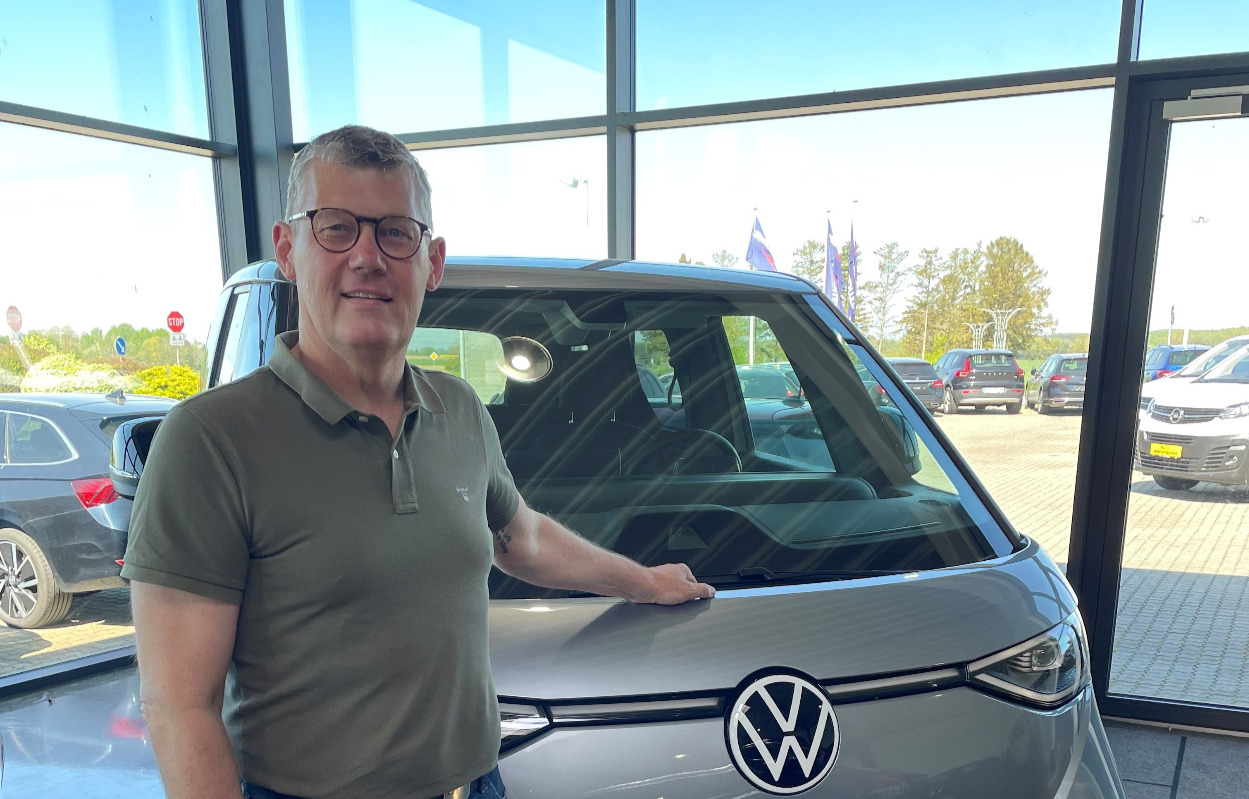 Sørby Autocenter slår alarm: Elbil-tsunami udgør sikkerhedsrisiko