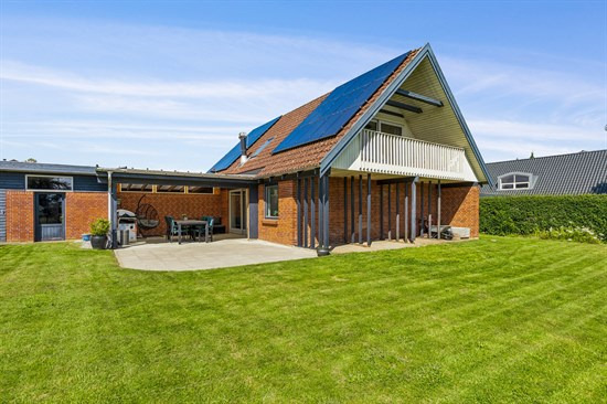 Top 6 over dyreste boliger til salg i Bredsten. Priser op til 3.685.000 kr