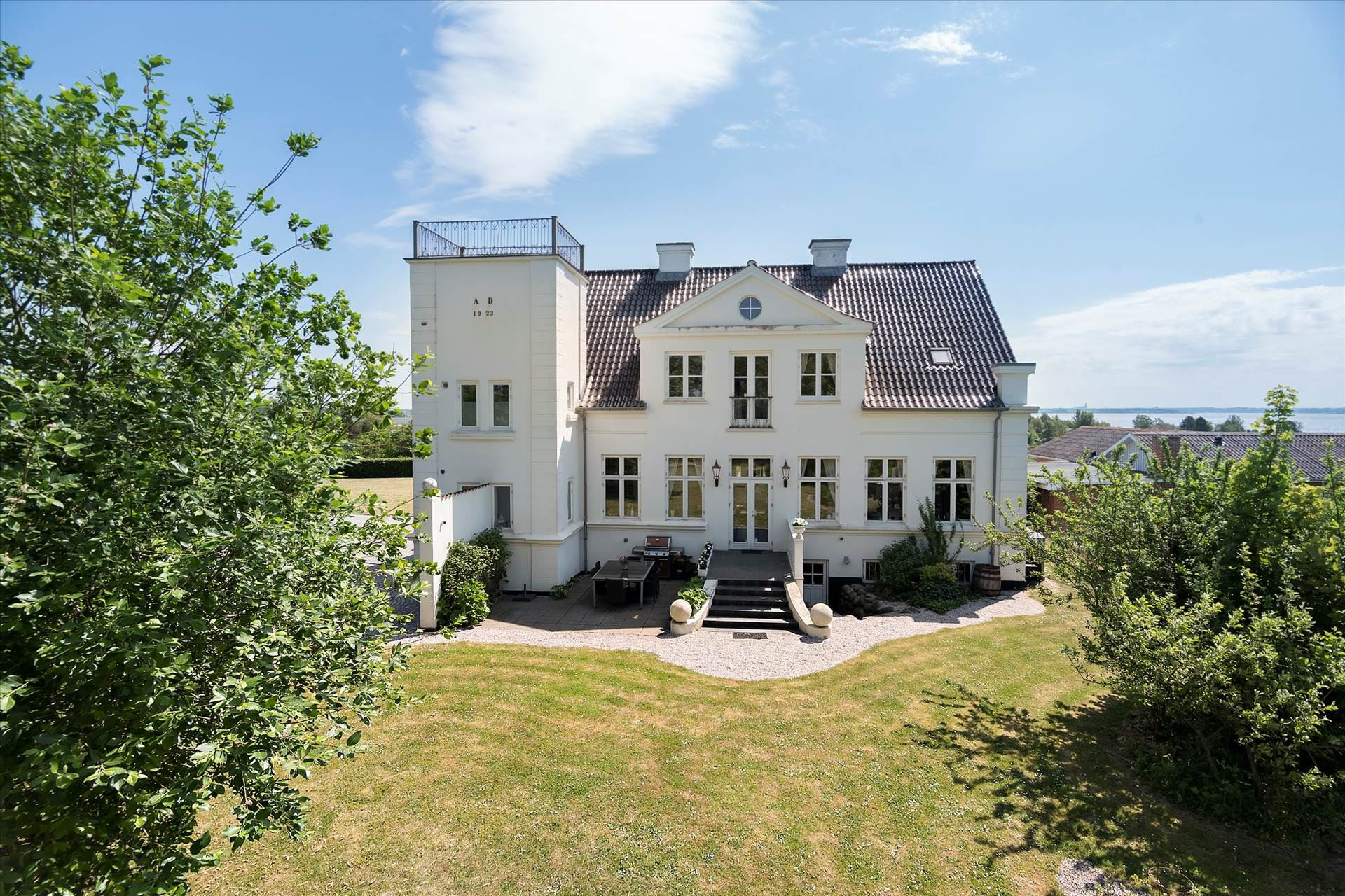 11,7  mio. kroner koster Bredvigvej 12, Sønderby - se hvad der ellers er til salg i Skibby