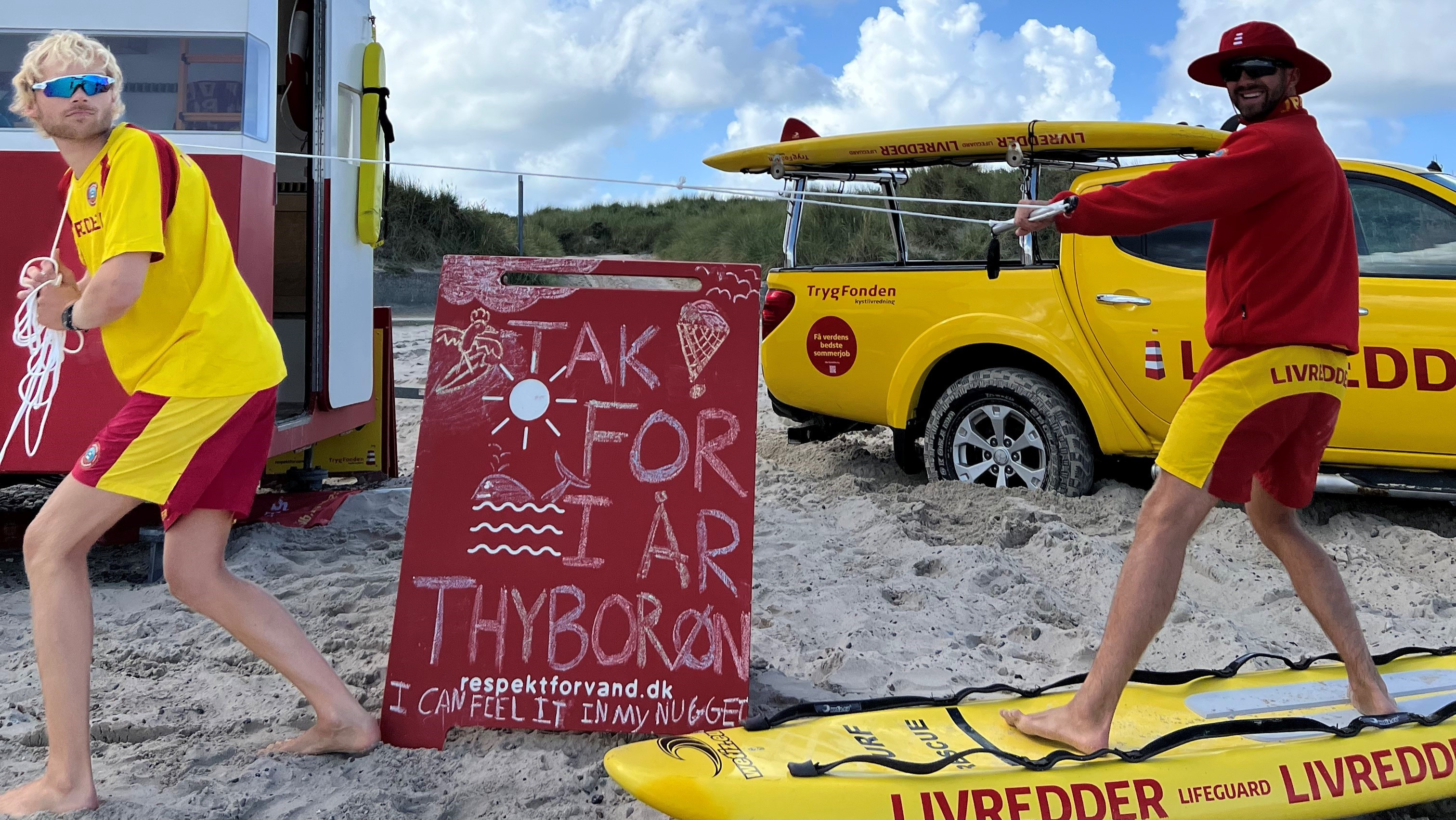 Livredderne på Rindby Strand takker af for i år: Vinden skabte farlige situationer for badegæsterne