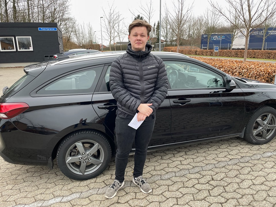 Hold dig ajour med dagens opdateringer fra Aulum