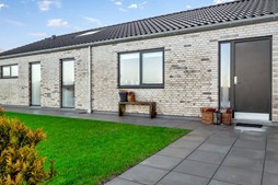 EDC Støvring præsenterer nyopført villa på Ræven 40 i naturskønne omgivelser