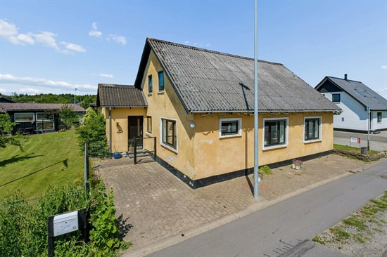 Løkkensvej 750 er til salg for kun 275.000 kr.: Se de billigste boliger til salg i Løkken her