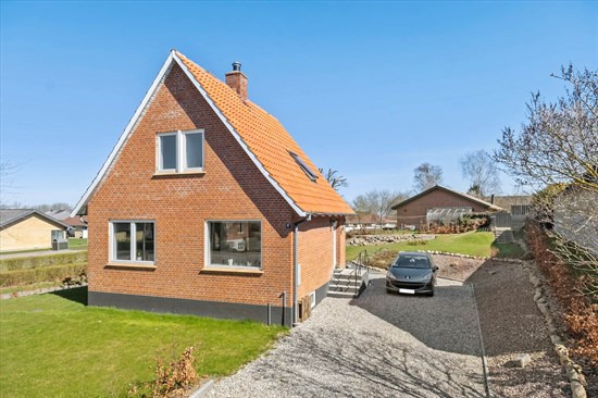 Højskolevej 3 er til salg for kun 785.000 kr.: Se de billigste boliger til salg i Hørve her