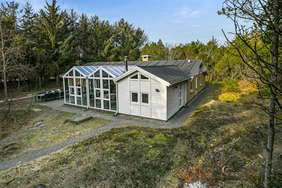 Peter Malersvej 47 og 3 andre boliger er kommet til salg denne uge i Blåvand - se boligerne her.