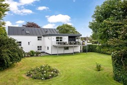 Top 6 over dyreste boliger til salg i Skærbæk. Priser op til 3.995.000 kr