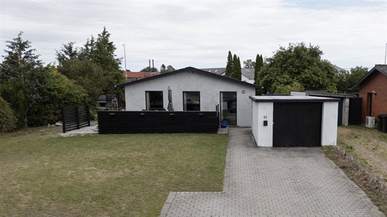 Syrenvej 11 og 1 anden boliger er kommet til salg denne uge i Haarby - se boligerne her.