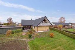 Luksus til salg: Mågevej 27 til 2,3  mio. kroner – Se Kværndrups dyreste boliger her