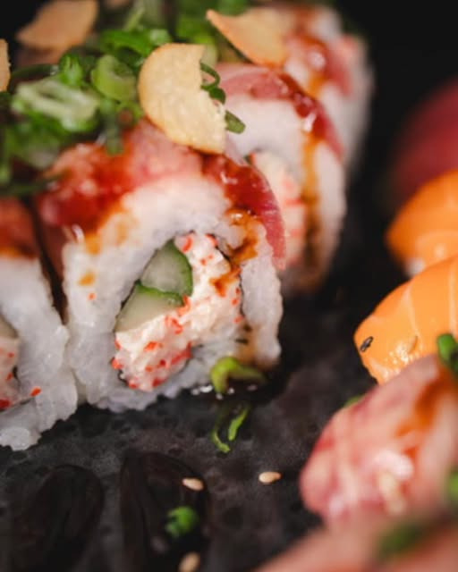 Nagomi Sushi tilbyder takeaway til sushi i aften