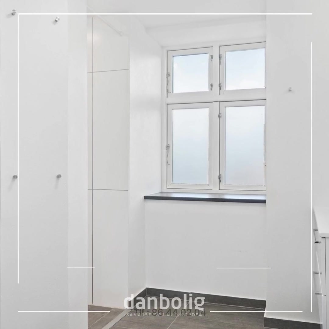 Danbolig Randers fremhæver moderne villa i centrum med gulvvarme og energimærke C