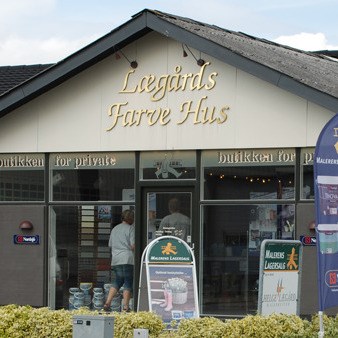 LÆGÅRDS FARVEHUS ApS