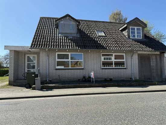 Højmarksvej 70 er til salg for kun 499.999 kr.: Se de billigste boliger til salg i Løsning her