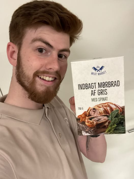 SPAR Valsgård tilbyder indbagt mørbrad af gris med spinat til 60 kr.