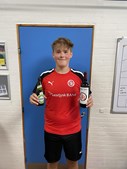 Struer Boldklub triumferer over Hanstholm IF og sikrer sejren med fantastisk holdindsats