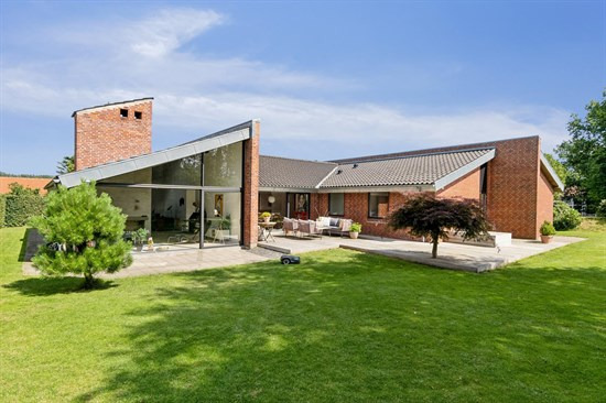 Bolig til salg for 6,8  mio. kroner - se hvad der ellers er til salg i Silkeborg Kommune