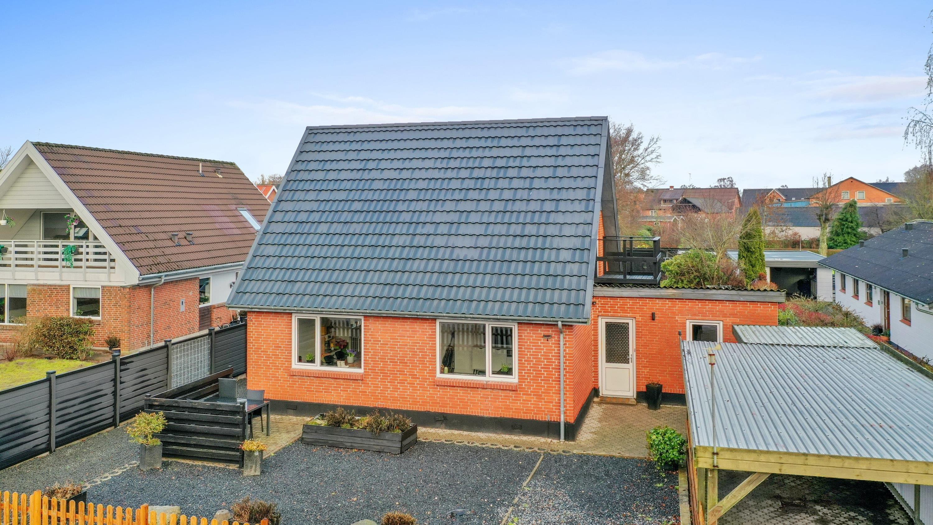 Til salg hos Mæglerhuset Sæby: Skønt byhus i Hørby