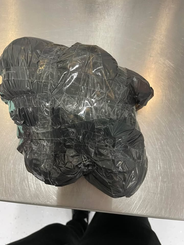 Center Kiosken minder kunder om at inkludere korrekt nummer for pakkeservice