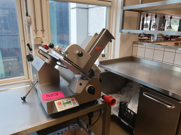 Campen Auktioner annoncerer stor online auktion over køkkeninventar fra Kopenhagen Fur