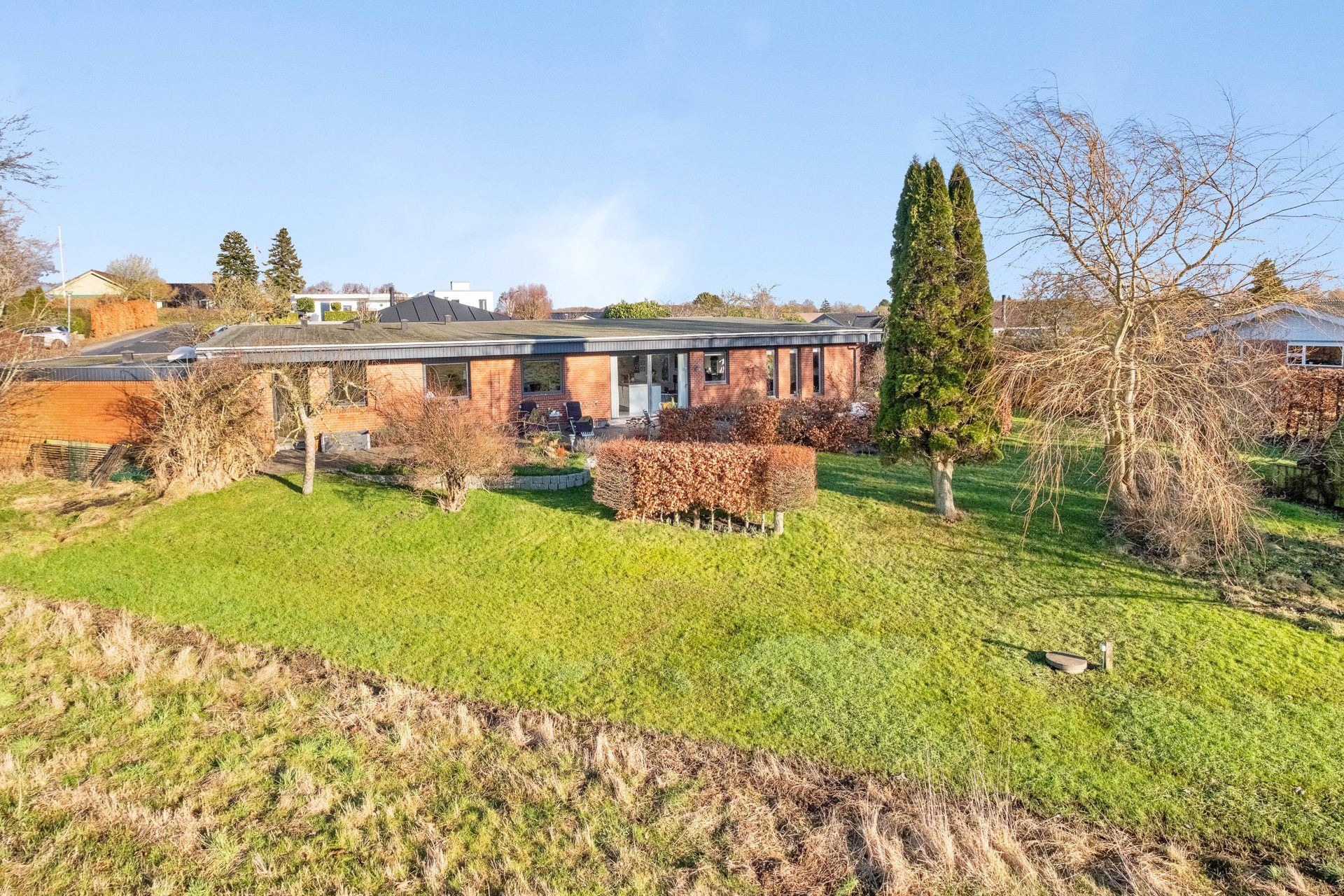 Luksusbolig netop kommet til salg i Lystrup: Se hvad du skal smide for Lystrups dyreste adresser her