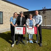 Home Støvring fejrer Mors Dag ved at tage mødrene med på arbejde