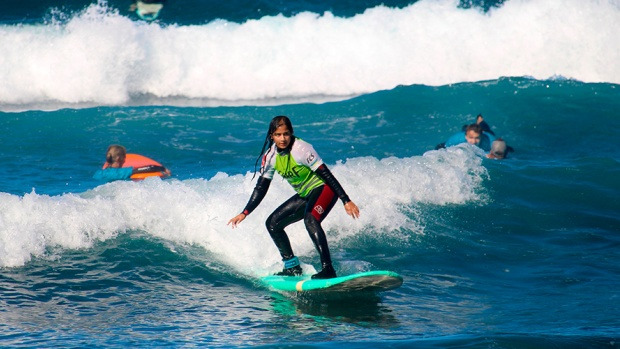 Surf & Work: Unge surfer ind i drømmejobbet ved Vesterhavet!