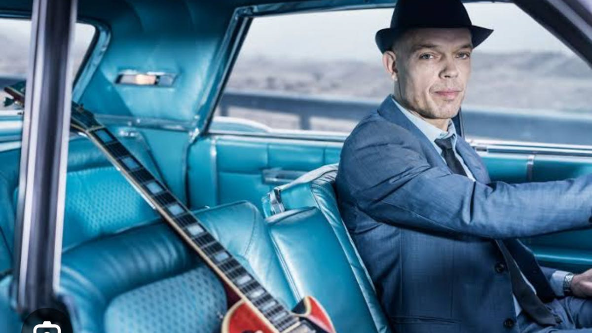 Bluesaften med Thorbjørn Risager & The Black Tornado på Fanø