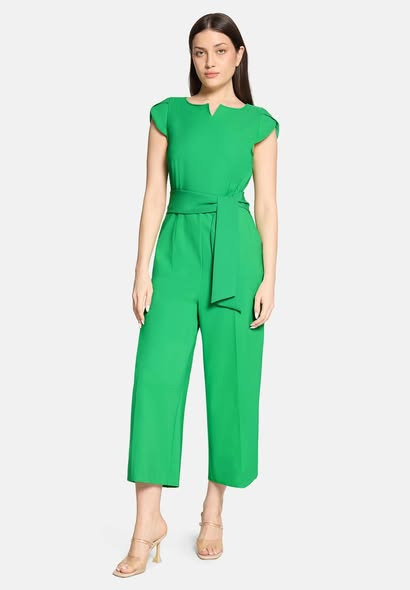 Skott Aalborg præsenterer Betty Barclay buksedragt til lørdagsshopping