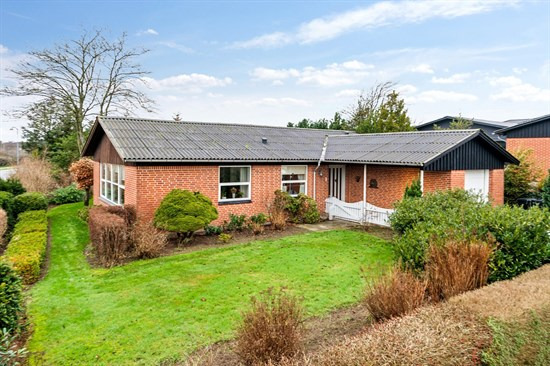 Til salg hos home Hjørring: Irisvej 1, 9800 Hjørring