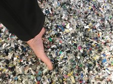 Fra ymerbæger til skraldespand