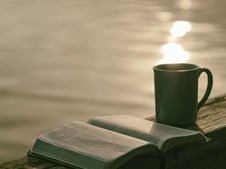 Historiefortælling og hyggesnak på Tørring Folkebibliotek