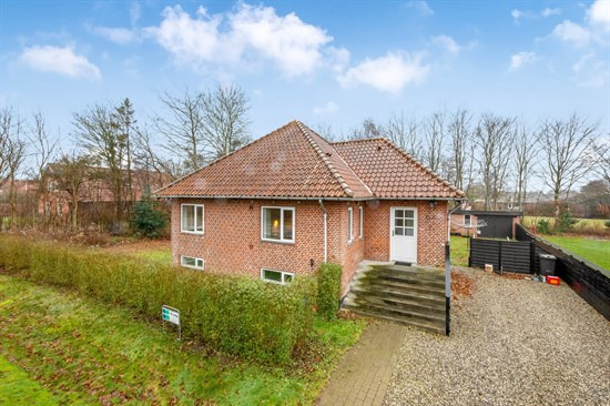 Højallé 6 er til salg for kun 350.000 kr.: Se de billigste boliger til salg i Tarm her