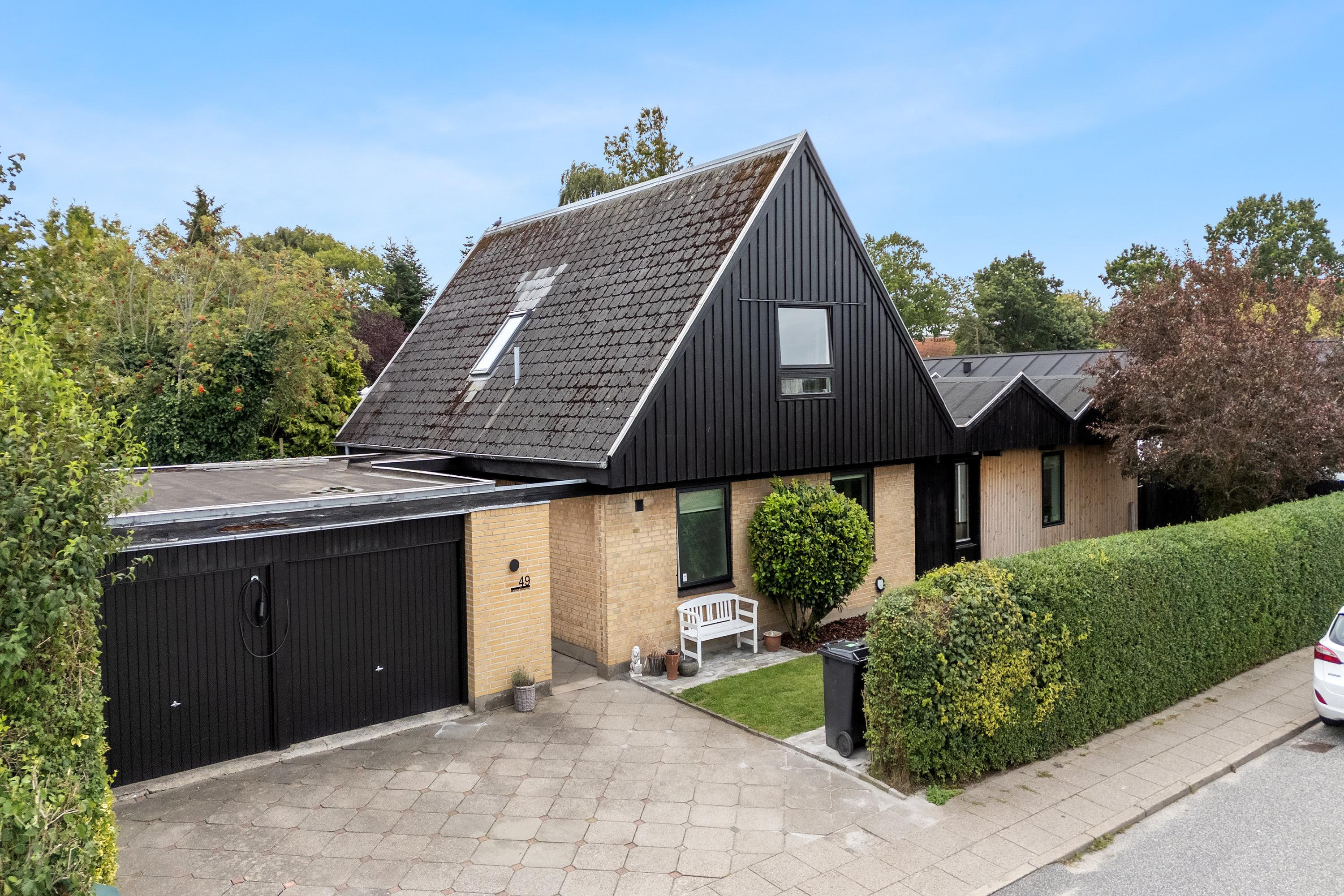 Opdateret villa med attraktiv beliggenhed i Gl. Hasseris