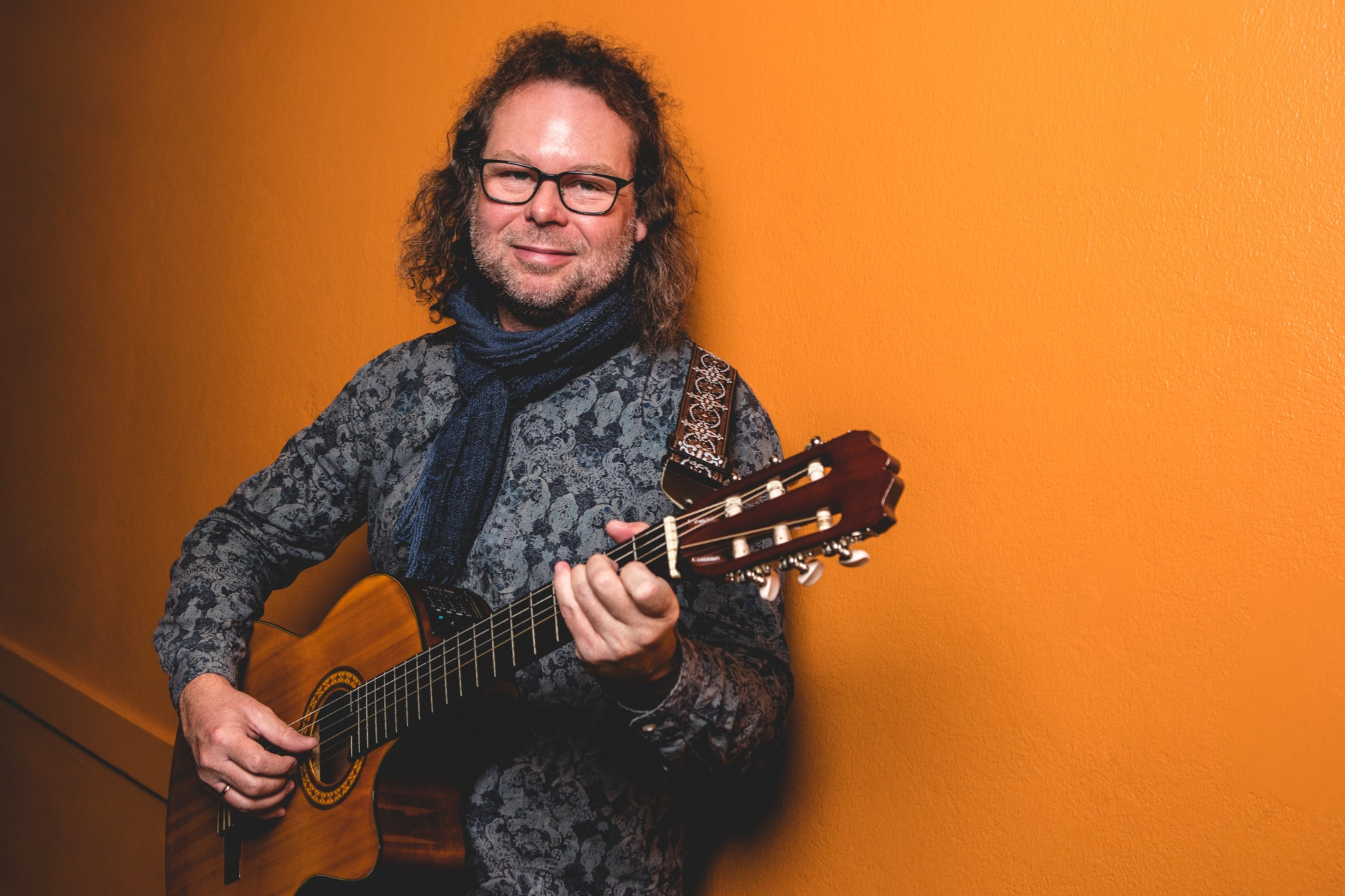 Michael Hamilton koncert i Haderslev: En aften med musik og kunst