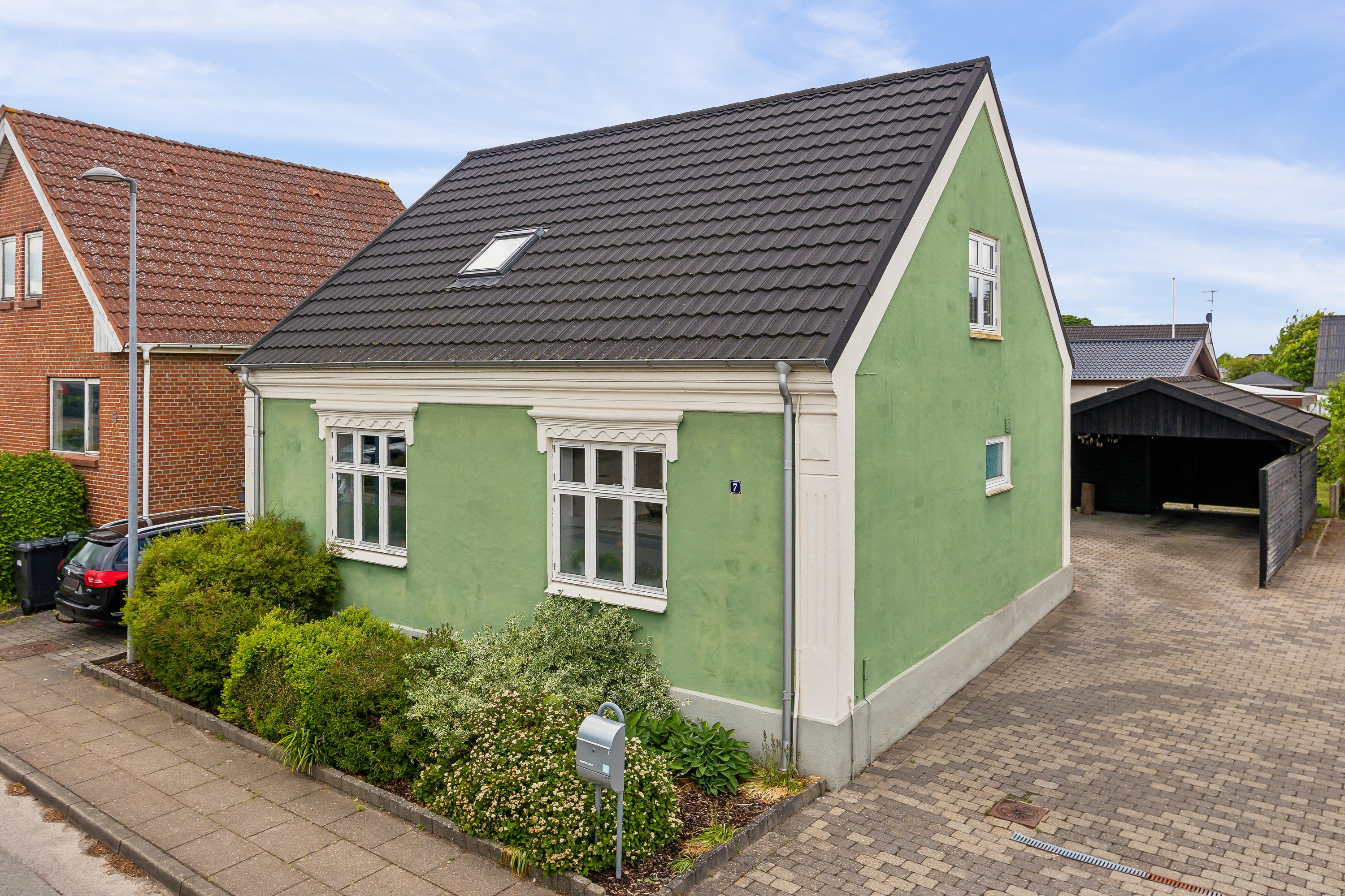 Eksklusiv bolig for 1.195.000 kr er netop kommet til salg i Engesvang - Se den og de dyreste boliger her