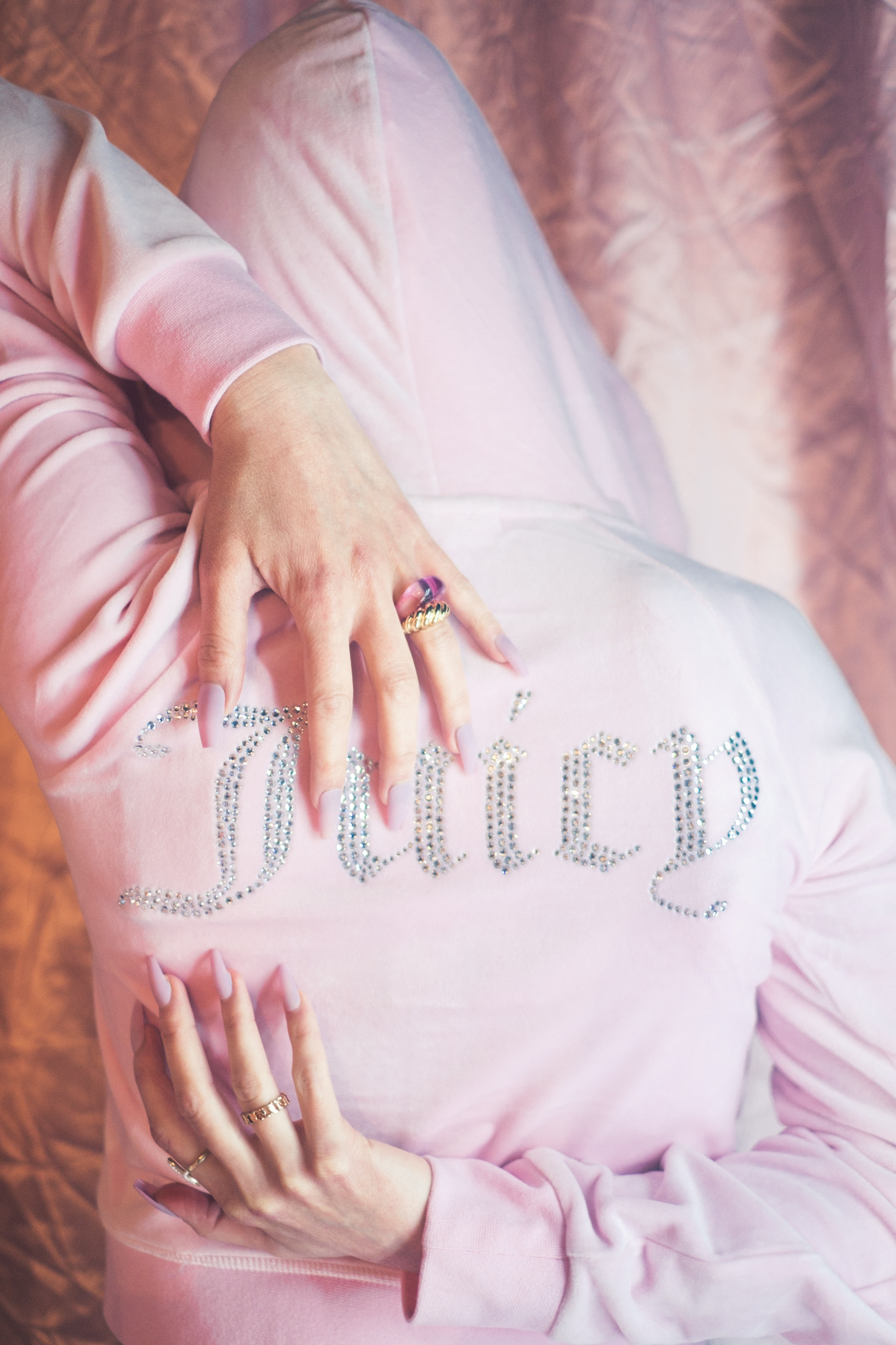 16:29: En stærk forestilling om digitale krænkelser