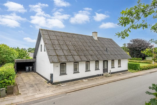 Fåborgvej 108 er til salg for kun 349.000 kr.: Se de billigste boliger til salg i Agerbæk her