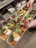 Rosengårdens Gårdbutik tilbyder klassiske tapas til hverdag og weekend