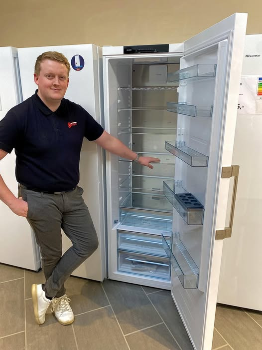 Skousen Holstebro præsenterer ASKO-køleskab med plads til hele familiens behov