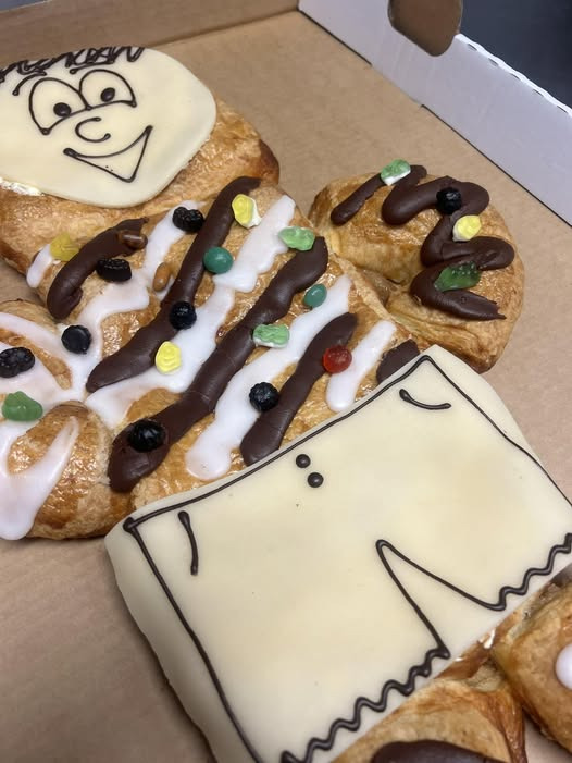 VENNELYST BAGERI giver mulighed for at vinde en lille wienerbrødskagemand i dag