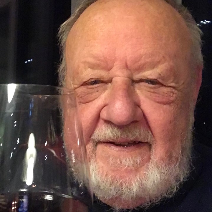 Portrætfoto af Hans Jørgen Jacobsen