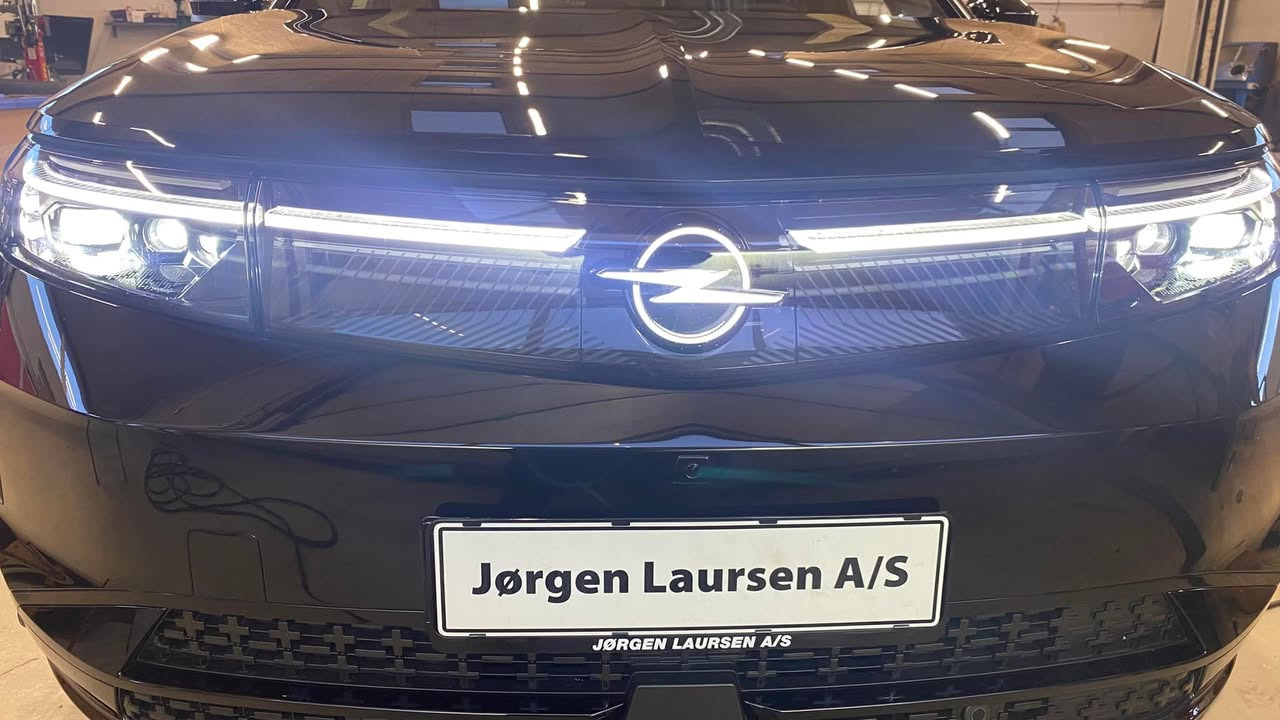 Jørgen Laursen A/S præsenterer den nye Opel Grandland Electric med imponerende rækkevidde