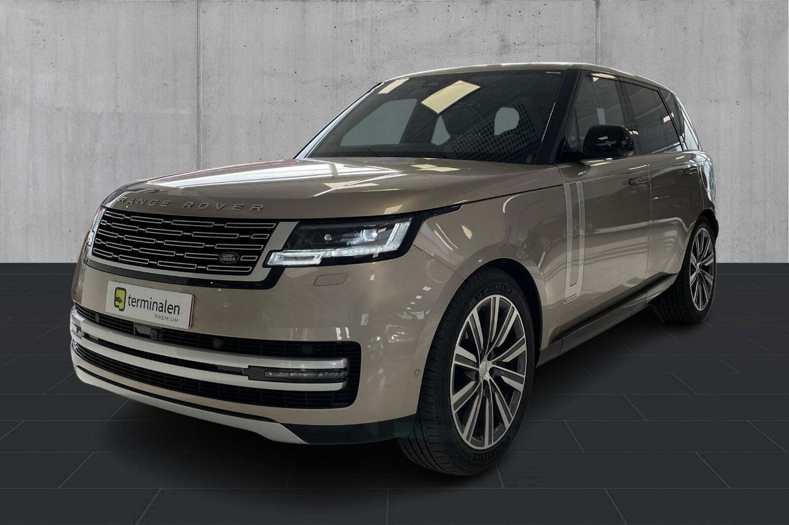 De dyreste biler i Skødstrup - Pris op til 2.850.000 kr!