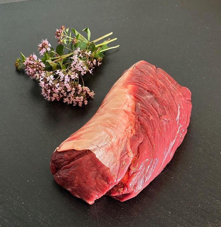 Super tilbud på ferske oksemørbradshoveder hos Min Købmand Øster Bjerregrav