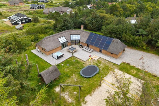 Jens Jensens Vej 24 og 9 andre boliger er kommet til salg denne uge i Ringkøbing - se boligerne her.