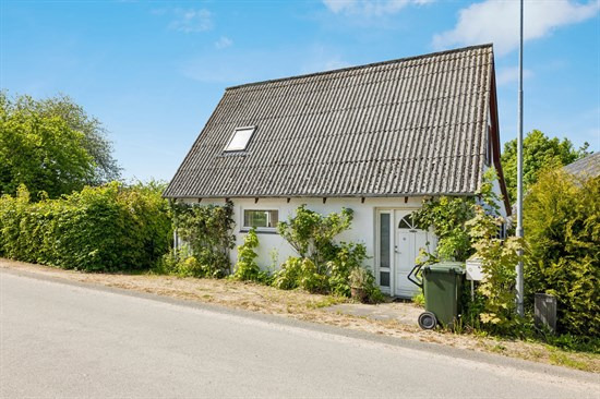 Slotsvej 55 er til salg for kun 425.000 kr.: Se de billigste boliger til salg i Hornslet her