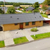 Mæglerhuset: Velholdt etplansvilla med rolig beliggenhed i Sulsted