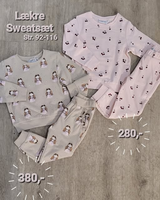 Børneshoppen Brønderslev præsenterer lækre sweatsæt til piger i børnehavealderen